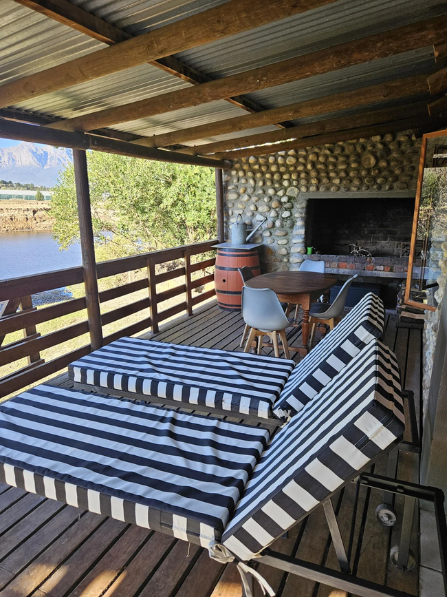Benjamin Cottage