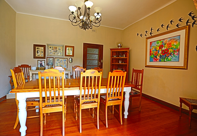 Guest dining area