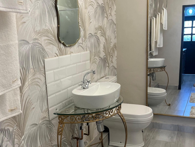 Pearl Suite - Room 6 