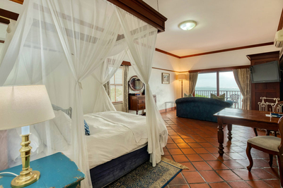 Premium Queen Room with Sea View