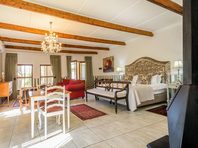 Farmhouse Luxury Honeymoon Suites