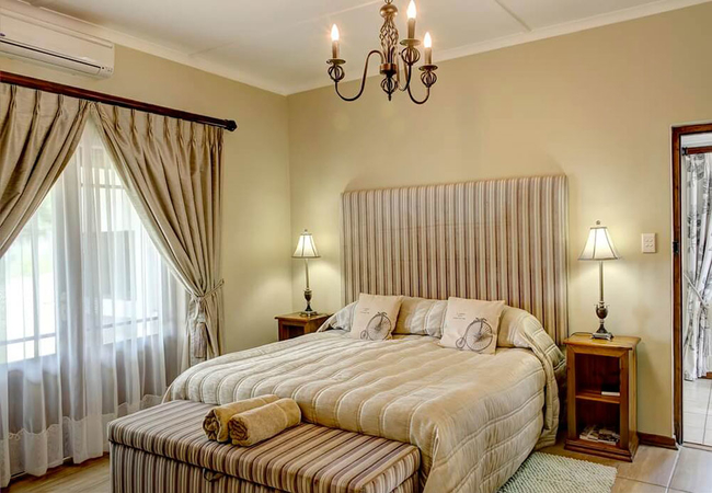 Luxury Honeymoon Suites