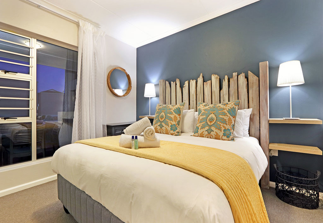 Big Bay Beach Club 98