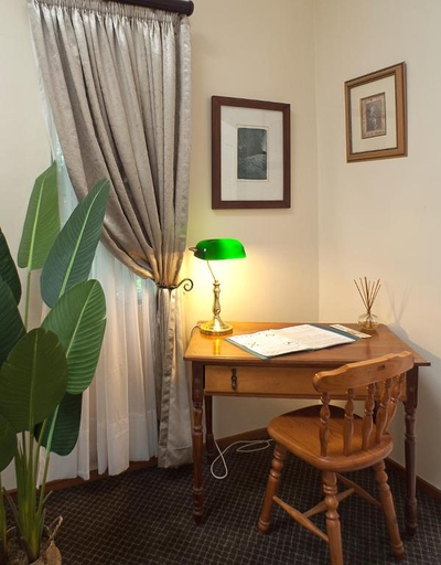 Birches Cottage & The Willows