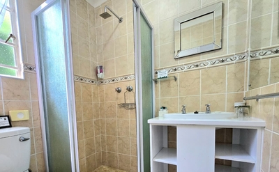Quad Room - 7