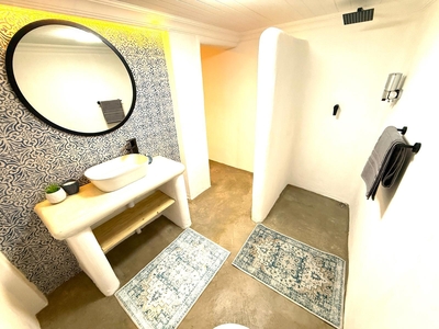 Luxury Queen Suite 3 Mediterranean