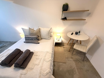 Luxury Queen Suite 3 Mediterranean