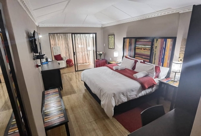 Deluxe Suite