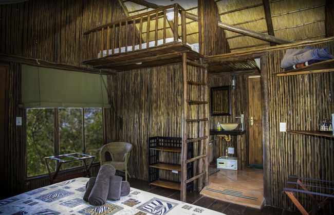 Zebra House with Kitchen and Boma