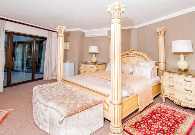 Super Luxury Room