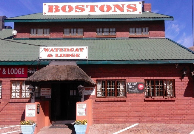 Bostons Lodge