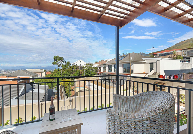 Bougainvillea Apartment