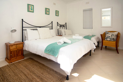 Courtyard Triple Room