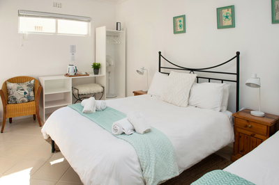 Courtyard Triple Room