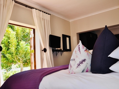 Iris Room