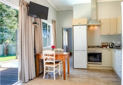 1 Bedroom Self-Catering Cottage