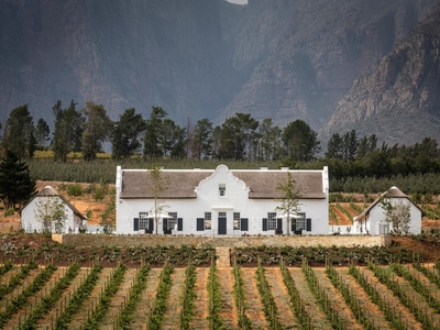 Brookdale Manor House