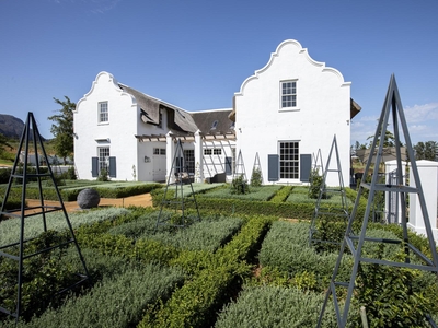 Brookdale Manor House