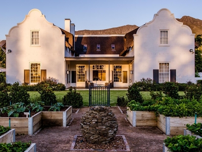 Brookdale Manor House
