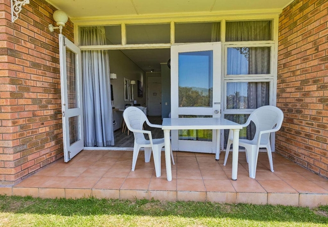 Brookes Hill Suites 261