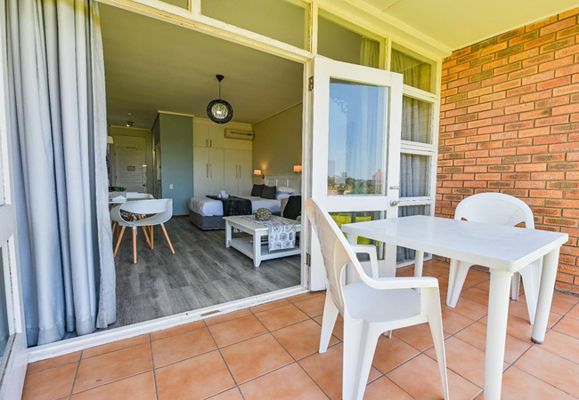 Brookes Hill Suites 261