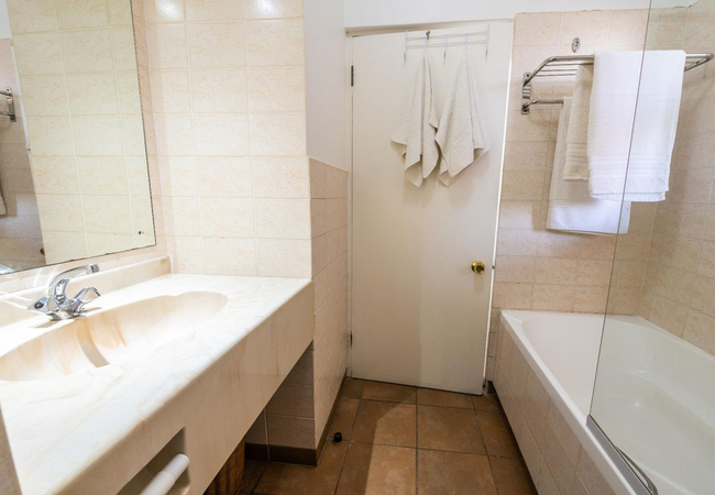 Brookes Hill Suites 261