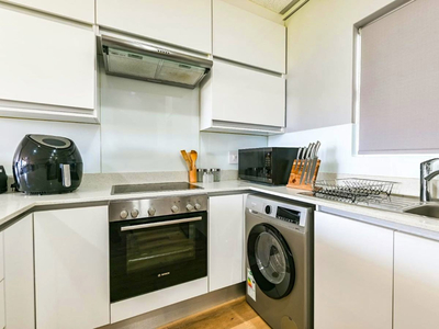 Brookes Hill Suites 117