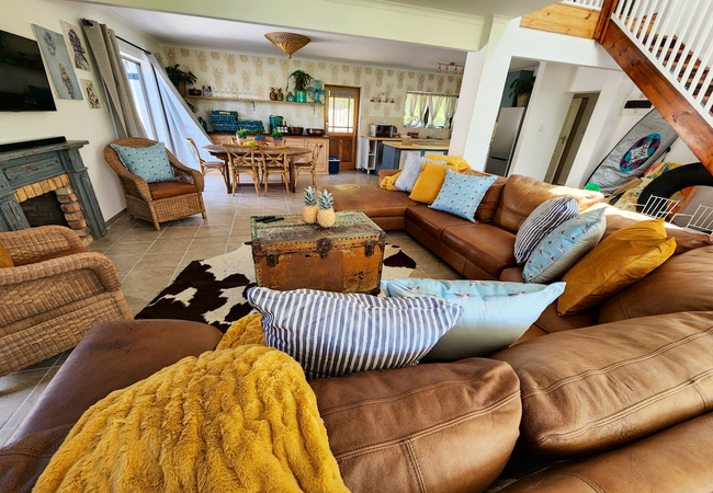 Buff and Fellow by the Bay