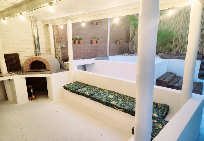 Buff and Fellow by the Bay