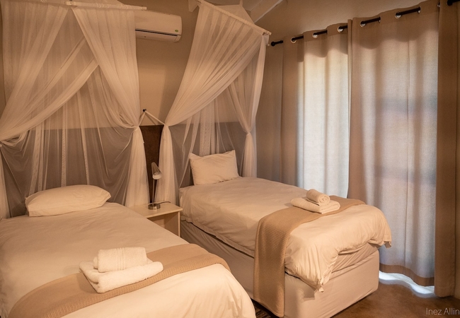 Bushriver Kingfisher Cottage