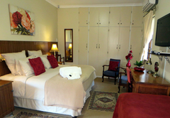 The Hibiscus Suite