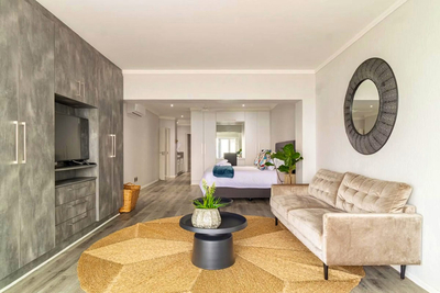Exclusive Use Holiday Apartment