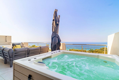 Exclusive Use Holiday Apartment