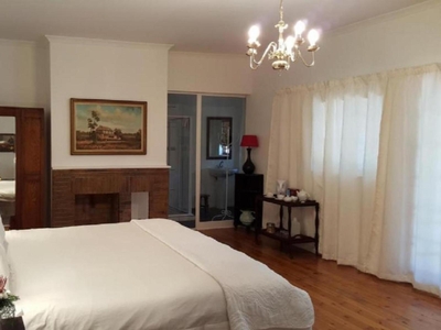 Room 8