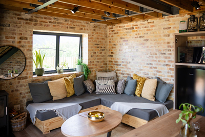 The Bed in the Shed