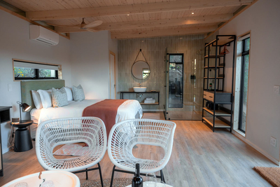 Agama Cabin