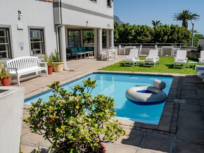 Camps Bay Retreat