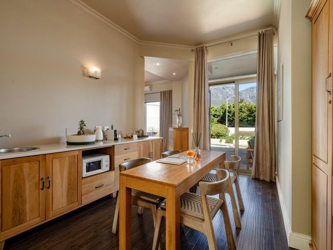 Villa 7 - Nature Studio with Private Pool and Hot Tub