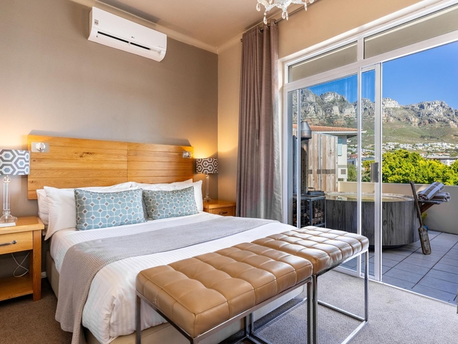 Camps Bay Retreat