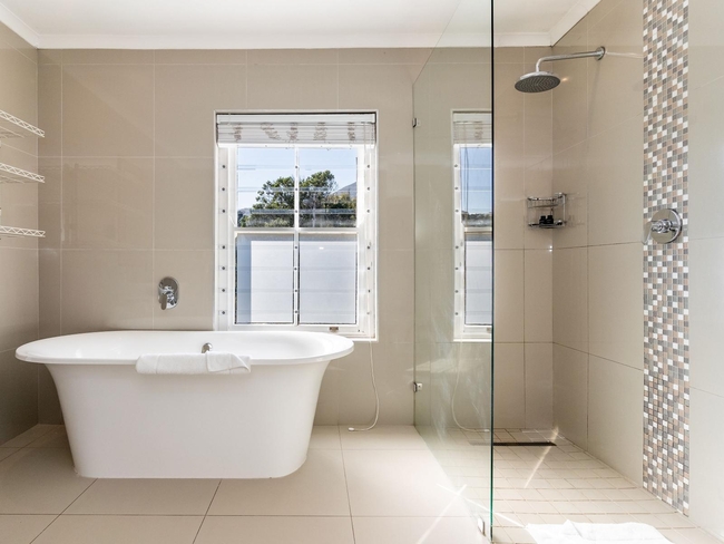 Beach Studios - Romantic Sea View Studio 