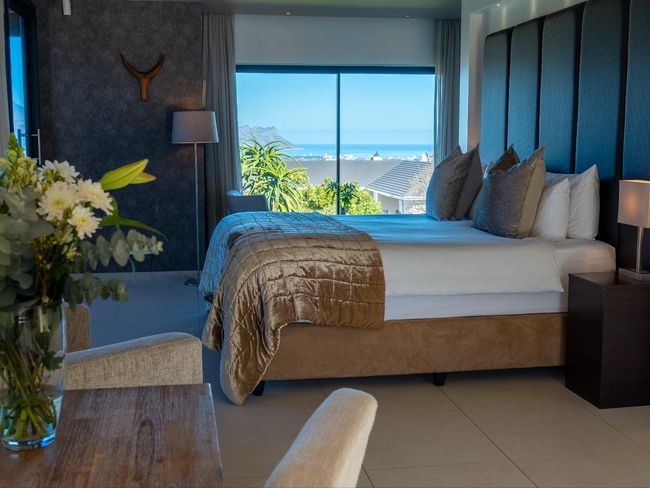 Sea View Suite