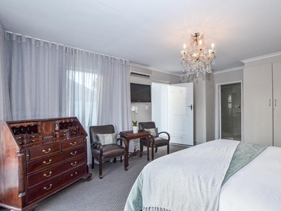 Queen Room with Balcony