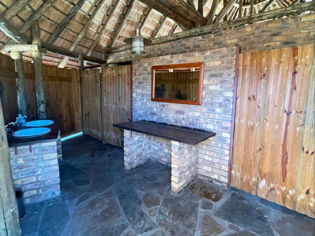 8 Sleeper Ox Wagon Cabin 