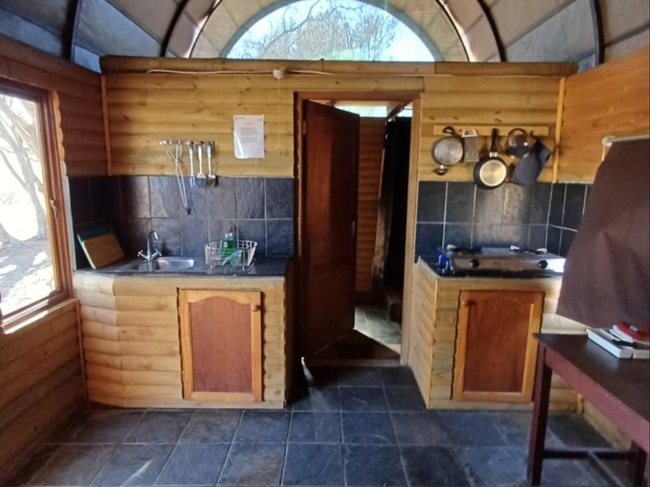 2 Sleeper Ox Wagon Cabin 