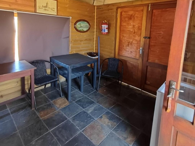 2 Sleeper Ox Wagon Cabin 