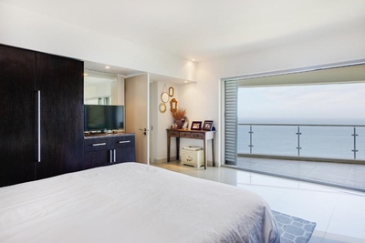 Luxury Apartment