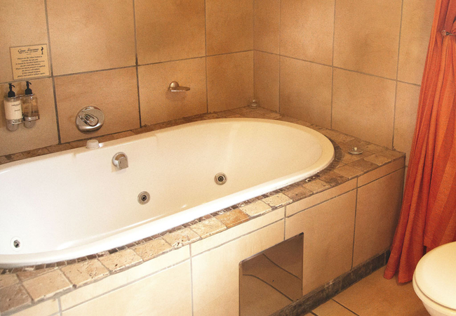 Luxury Room with Spa Bath