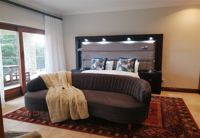 Baroness Lettie Suite