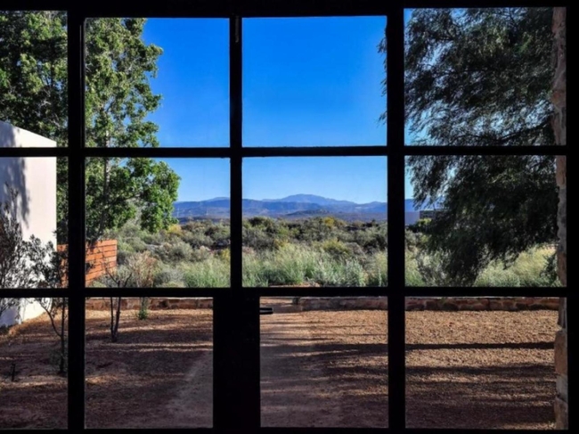 Classic Courtyard Room