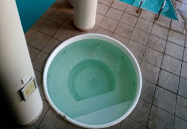 Jacuzzi